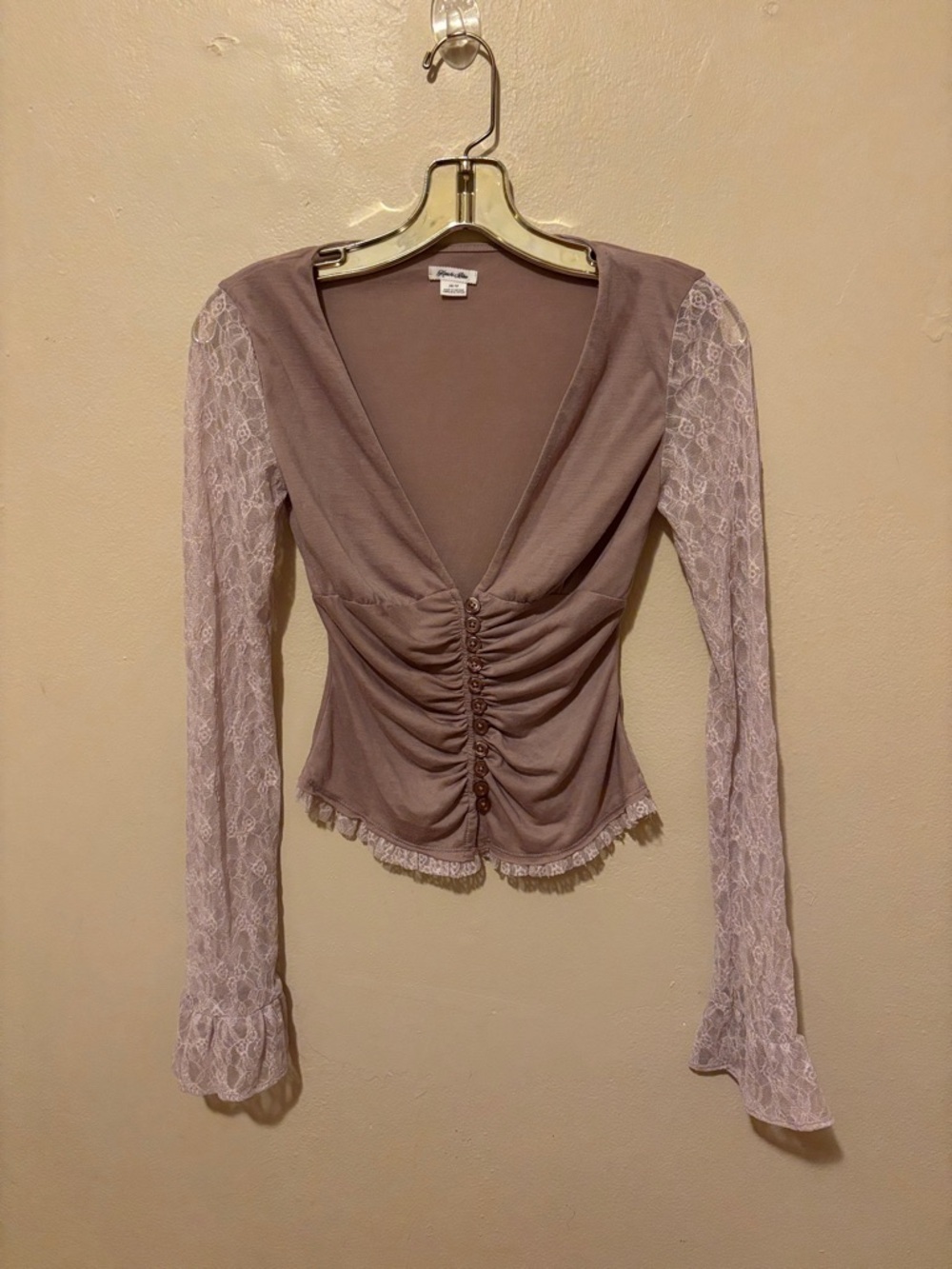 Kimchi Blue Mauve Lace-Sleeve Ruched V-Neck Button Front Top - Picture 1 of 3